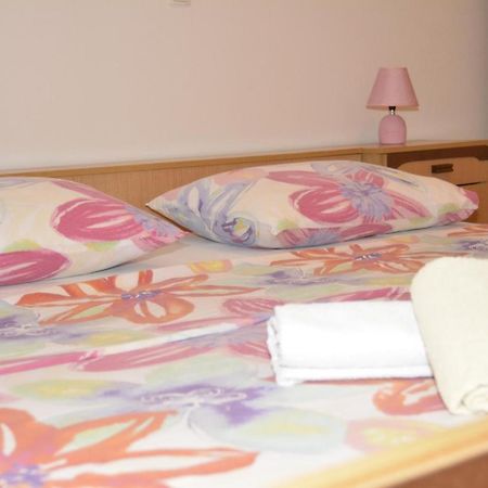 Apartment Lana Senj  Bagian luar foto